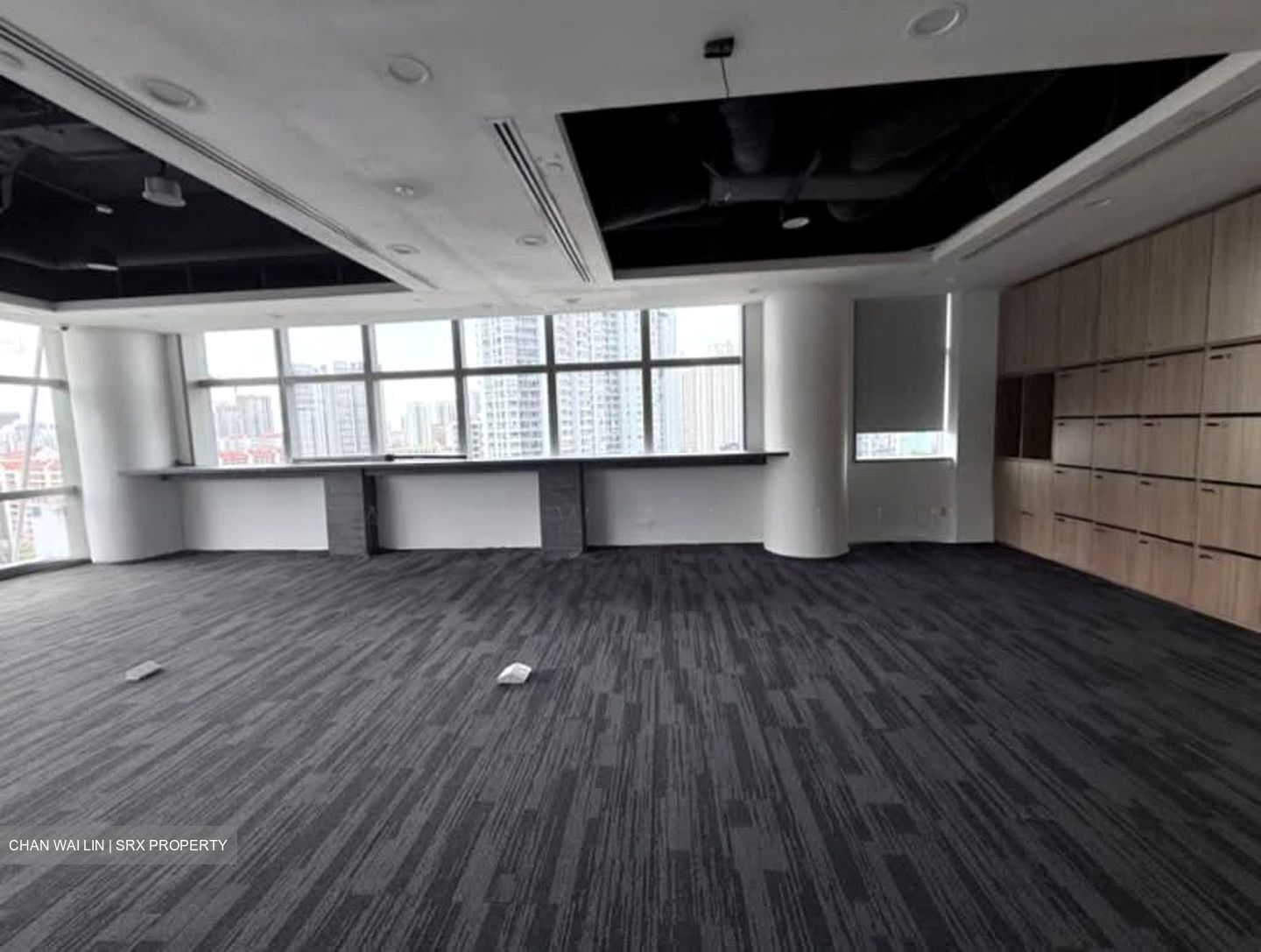 City Square Mall (D8), Office #589654191